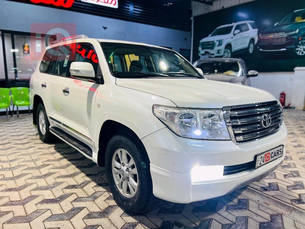 تويوتا لاندكروزر